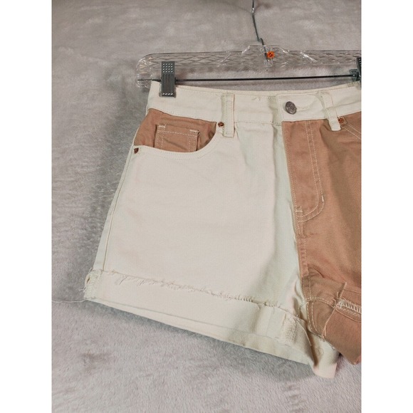 PacSun Mom Short Women Size 25 Cream Tan Denim Cotton 5-Pocket Design Light Wash - Picture 3 of 11